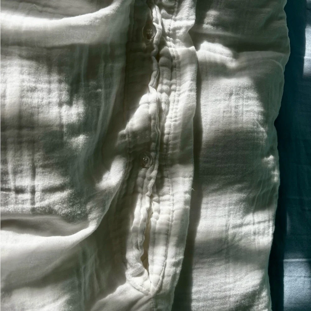 Crate&Barrel Toddler Sized Duvet & Insert - Picture 6 of 13